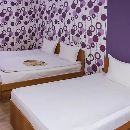 ゲストハウス къща славяни