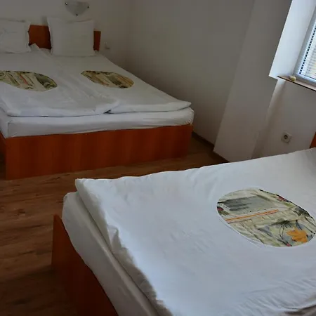 къща славяни Pensionat 3*